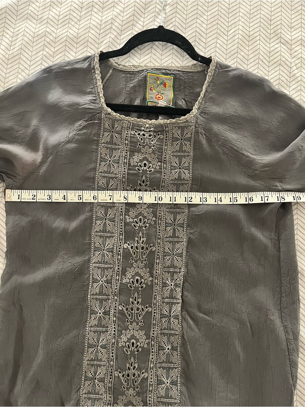 Johnny Was Gray Crochet-Trim Embroidered Tunic - Picture 4 of 5